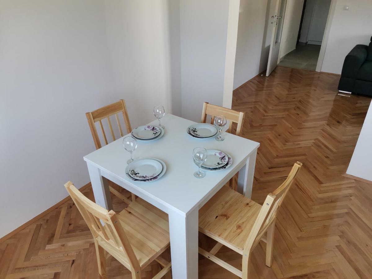 Ad Apartman Bileca Ngoại thất bức ảnh